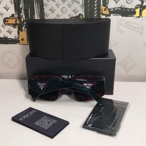 New Authentic Prada PR 15YS Sunglasses – Scarlet Tortoise  display picture 2